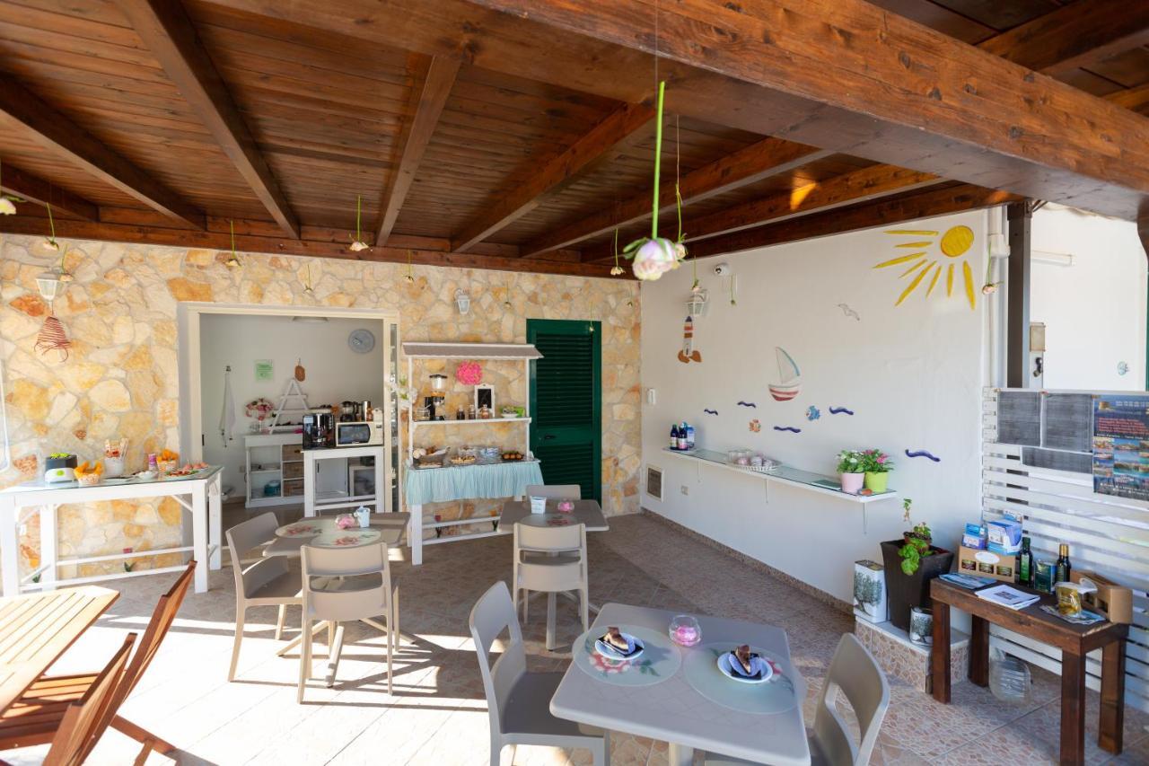 B&B L'Isola Che Non C'E Торре-Сан-Джованни-Удженто Экстерьер фото