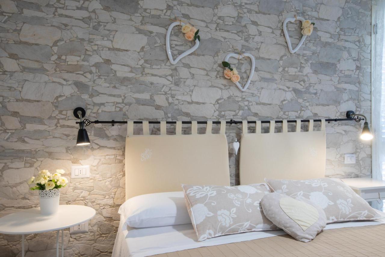 B&B L'Isola Che Non C'E Торре-Сан-Джованни-Удженто Экстерьер фото